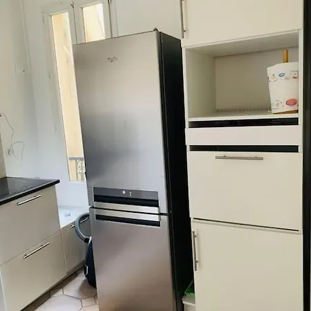 Apartment Appartement Les Lilas Les Lilas